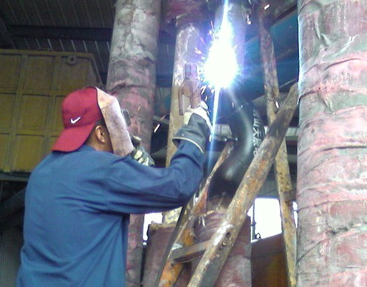 现场传感器采用焊接连接安装方式.png 现场传感器采用焊接连接安装方式.png